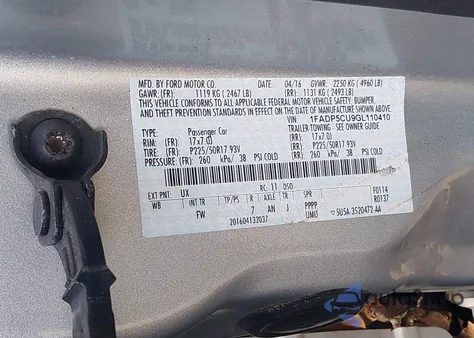 2016 Ford C-Max Energi Sel z USA, uszkodzony, nr VIN 1FADP5CU9GL110410